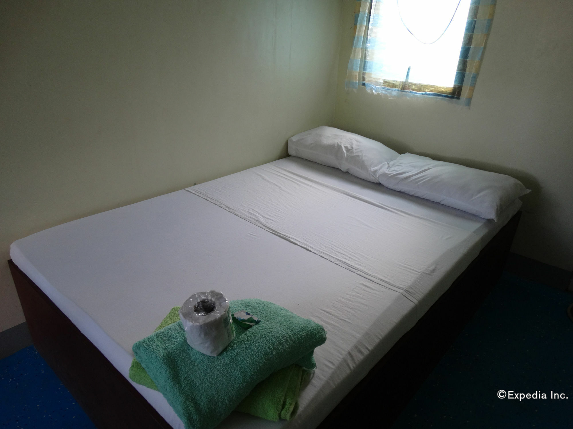 Ezy Stay Puerto Princesa Tiniguiban Exterior foto